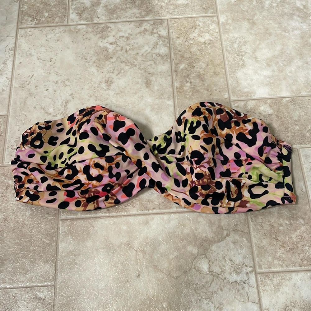 Victoria’s Secret swim top